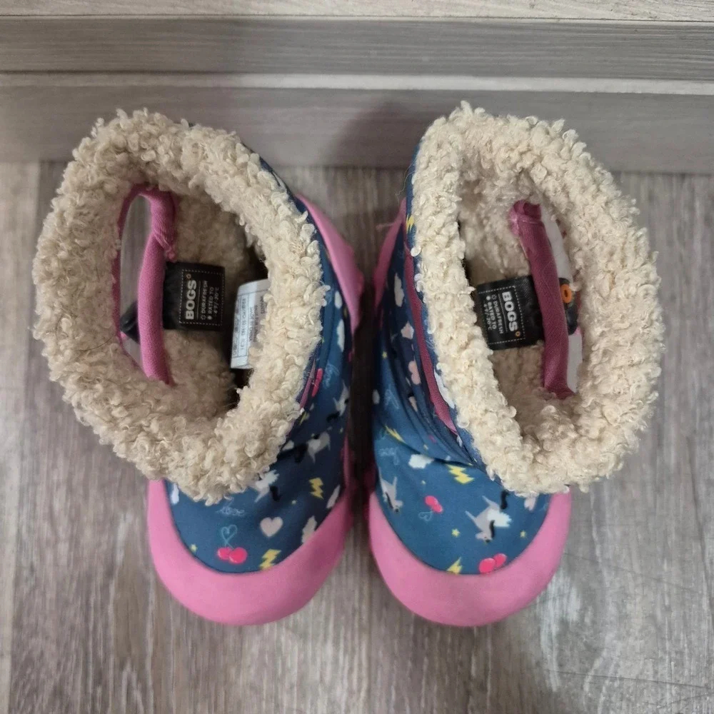 BOGS Kids Waterproof Insulated Boots Pink Unicorn Clouds Size Toddler 5